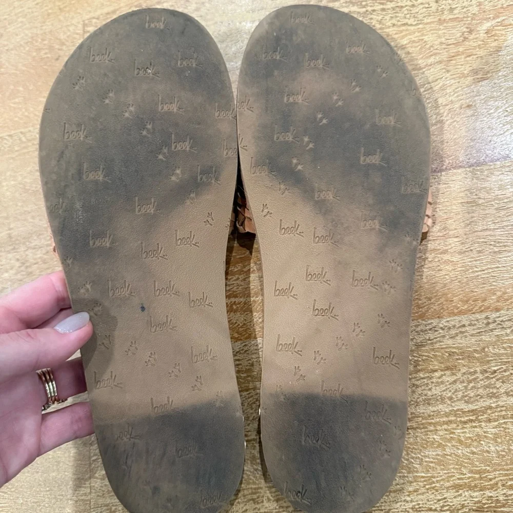 Beek ‘Fairy Slide’ Sandal, size 9 - Picture 5 of 9